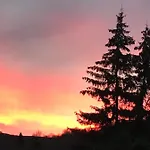 Aux Portes D'aubrac 2 Personnes Oda ve Kahvaltı