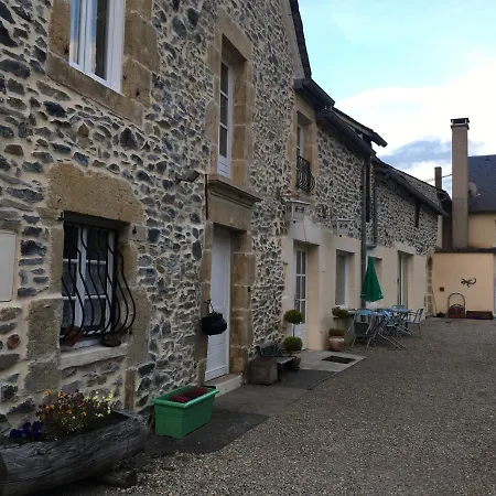 Bed & Breakfast Aux Portes D'aubrac 2 Personnes