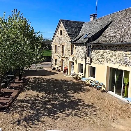 Bed & Breakfast Aux Portes D'aubrac 2 Personnes