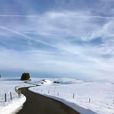 Aux Portes D'aubrac 2 Personnes 3*