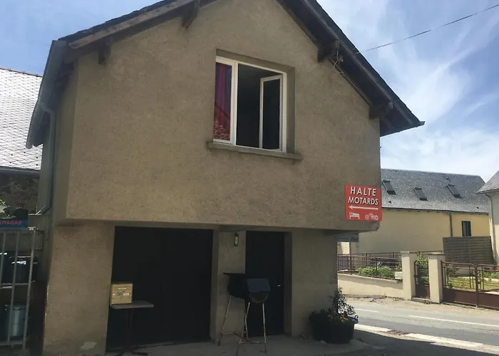 Aux Portes D'aubrac 2 Personnes 3*